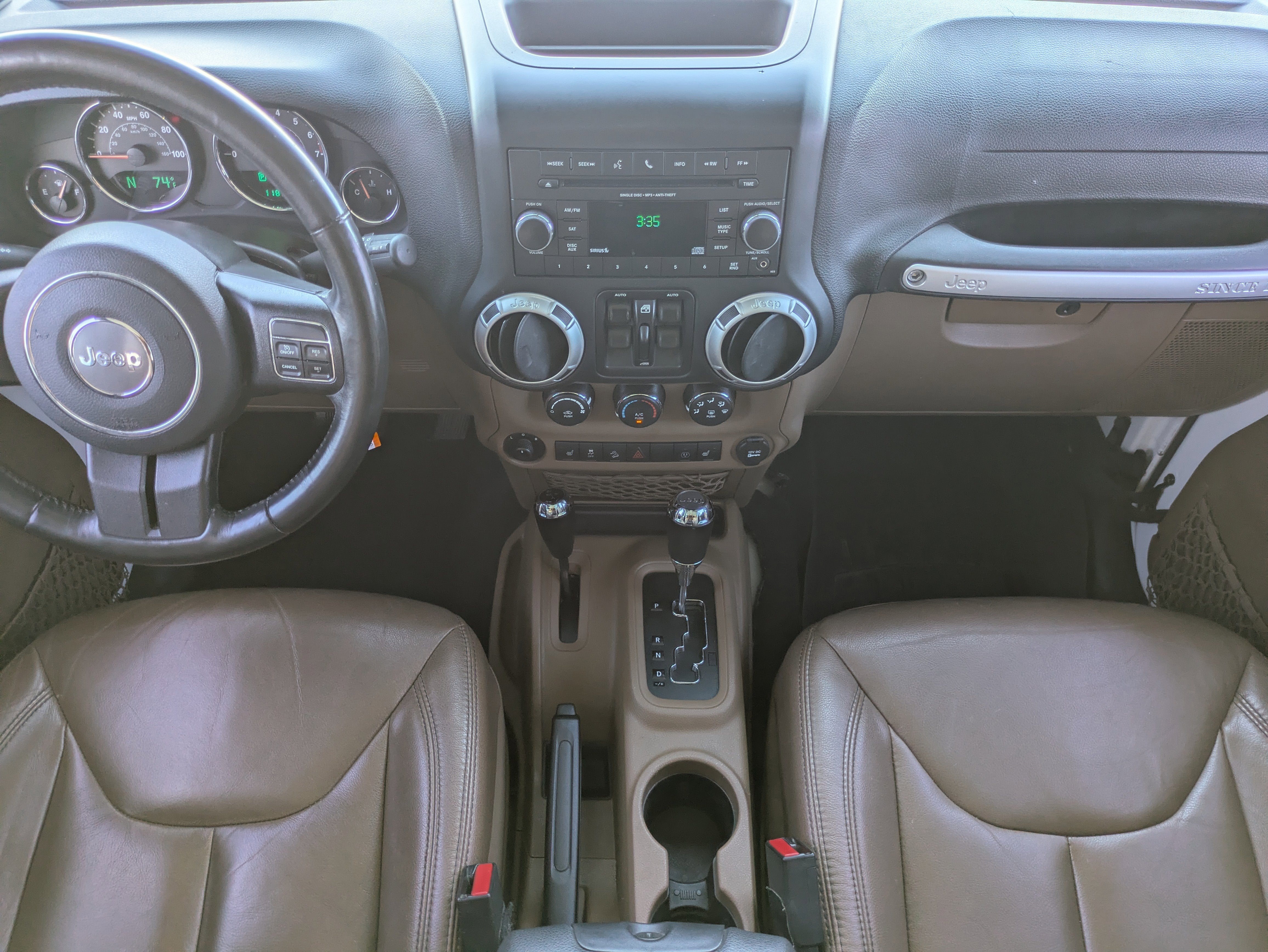 2016 Jeep Wrangler Unlimited Sahara