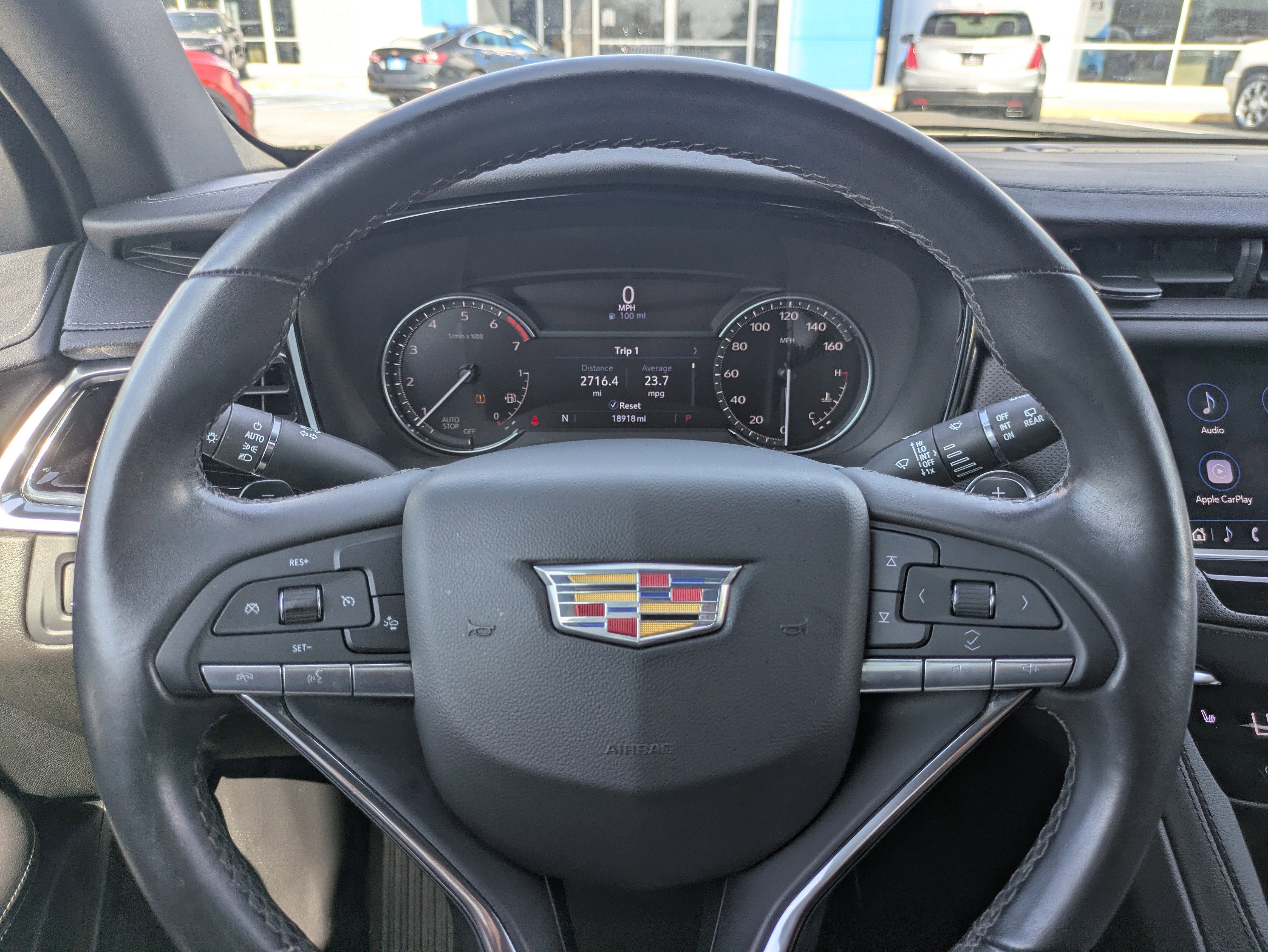 2024 Cadillac XT6 Luxury