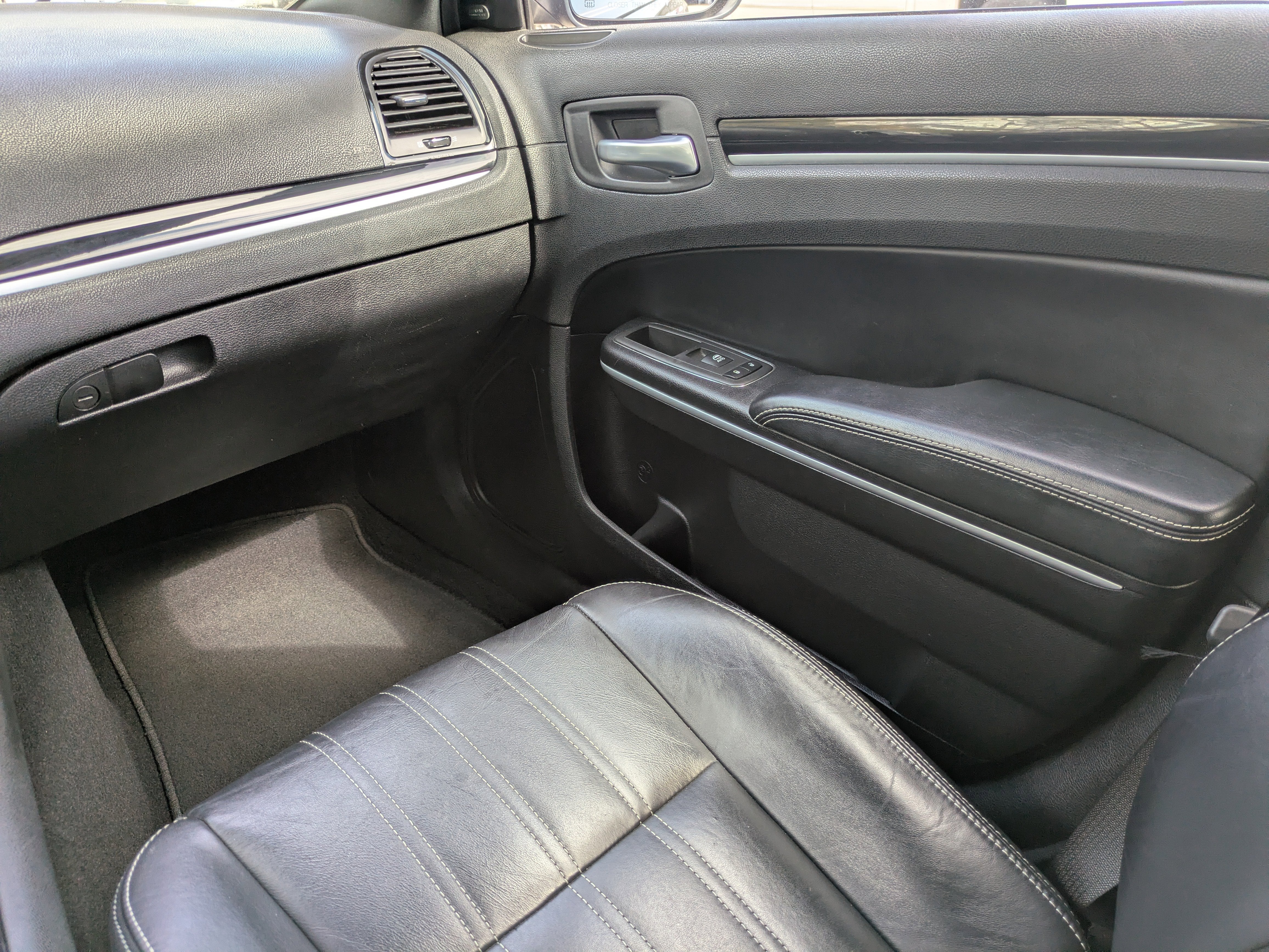 2021 Chrysler 300 300S