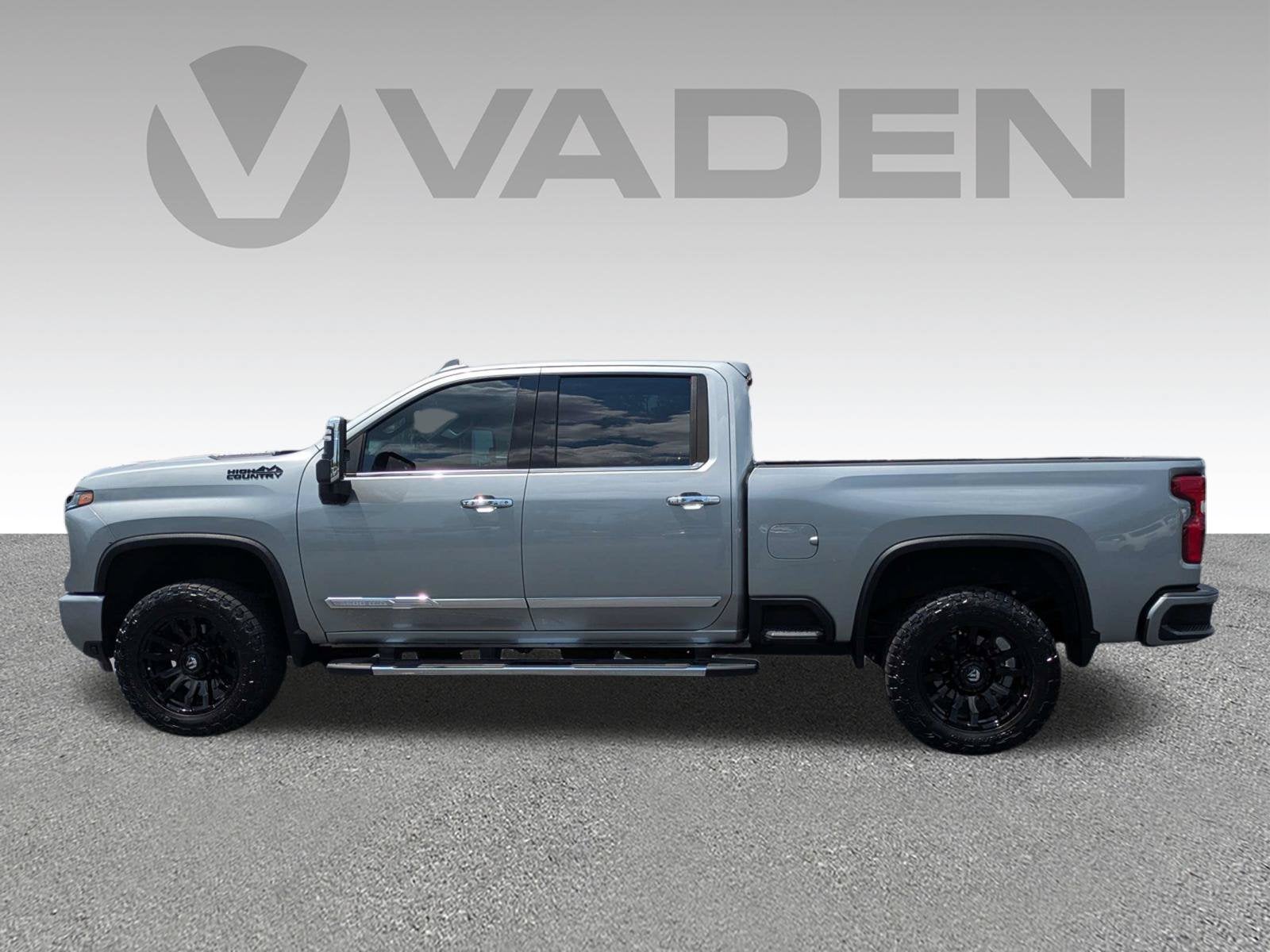 2024 Chevrolet Silverado 3500 HD High Country