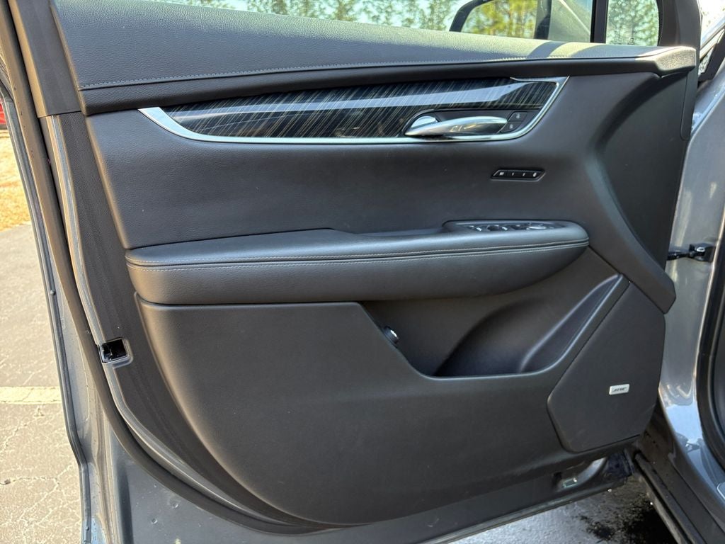 2022 Cadillac XT6 Premium Luxury