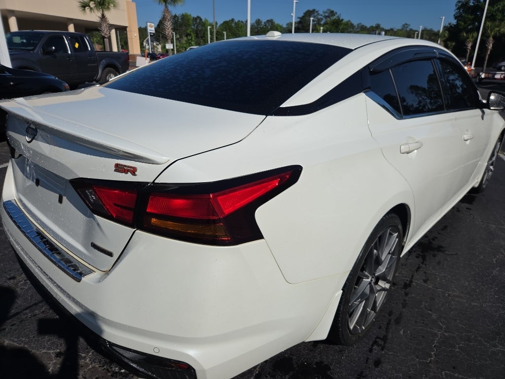 2023 Nissan Altima 2.0 SR