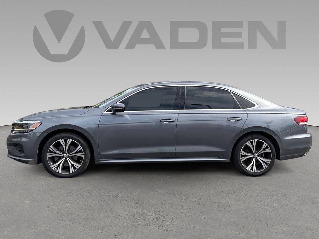 2022 Volkswagen Passat 2.0T SE